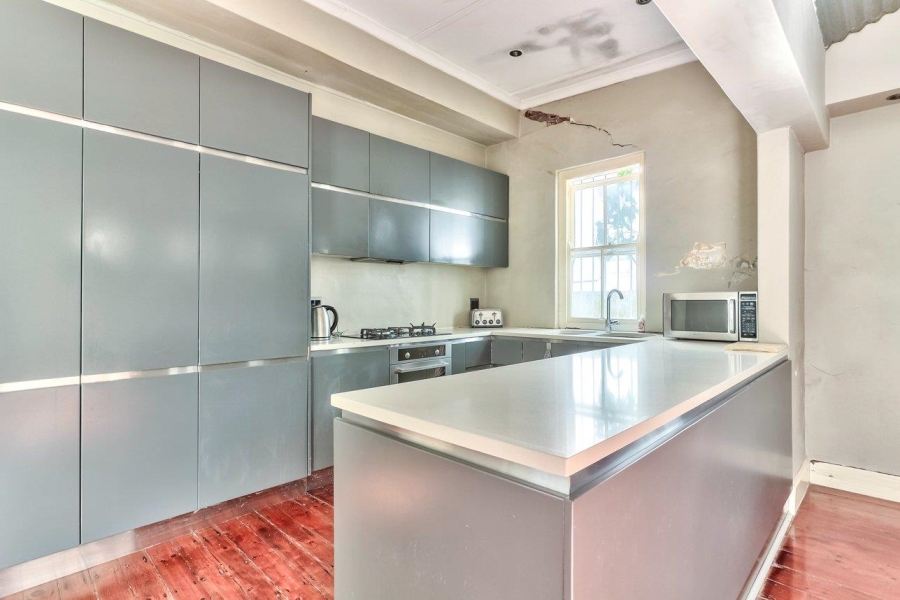2 Bedroom Property for Sale in Tamboerskloof Western Cape